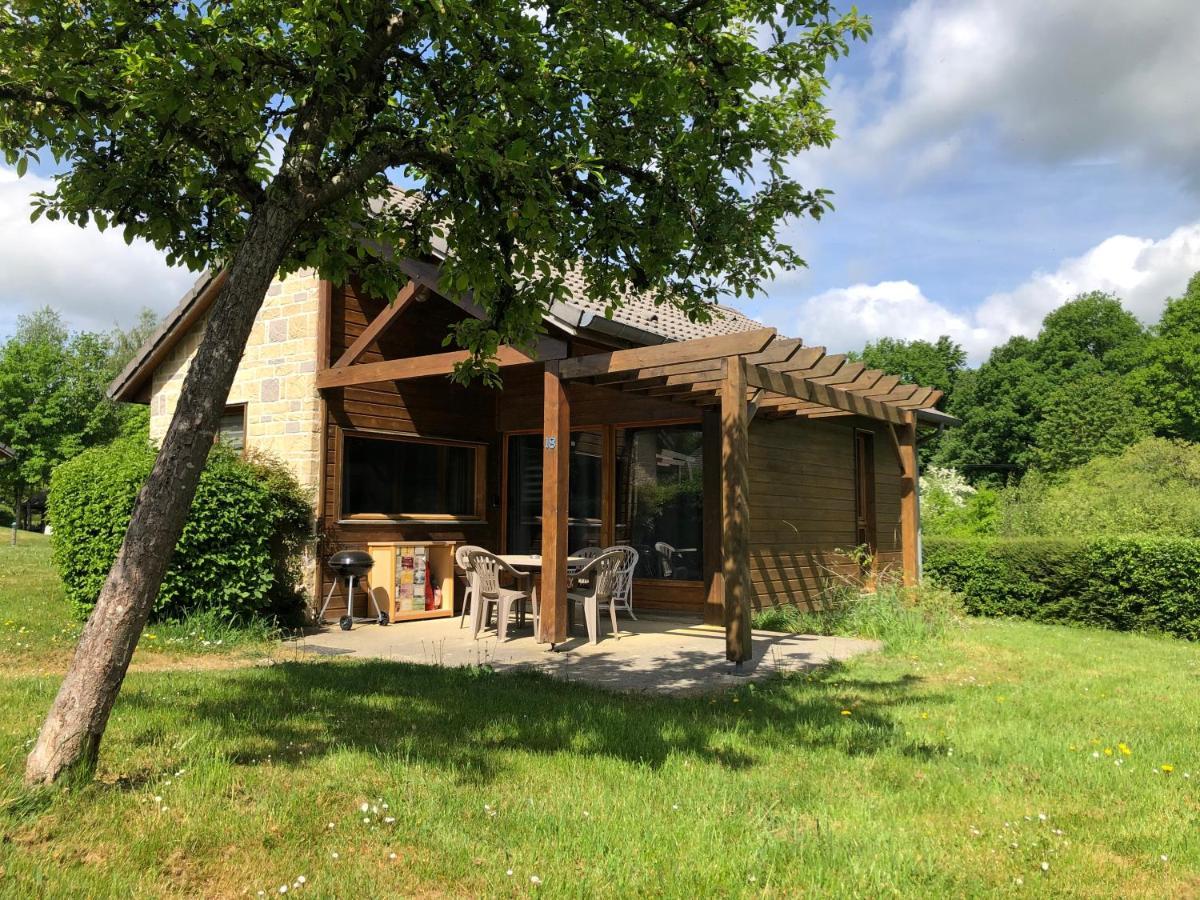 Charmant Cottage Dans Domaine Prive Signy-le-Petit 外观 照片