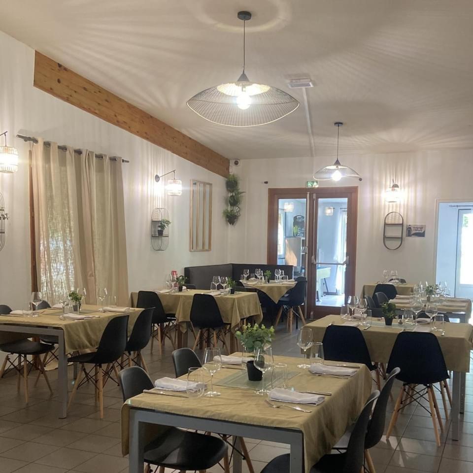 Charmant Cottage Dans Domaine Prive Signy-le-Petit 外观 照片