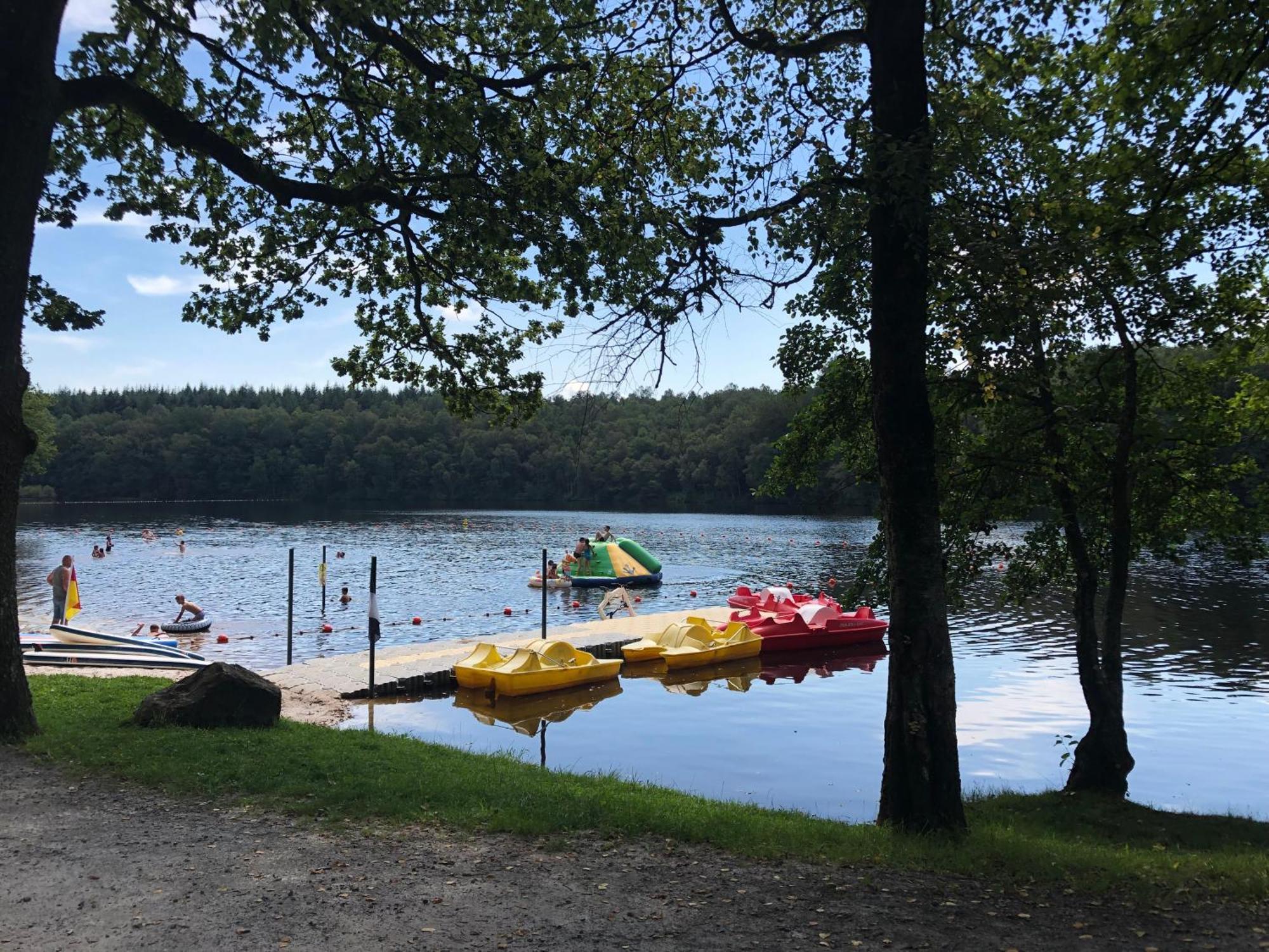 Charmant Cottage Dans Domaine Prive Signy-le-Petit 外观 照片